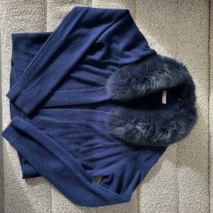 Beautiful blue, fur-lined cardigan cashmere